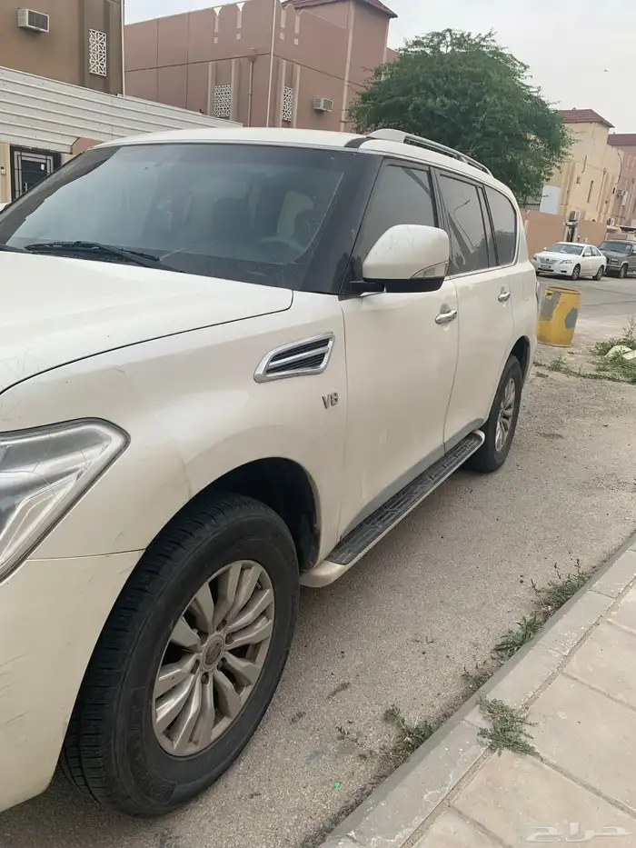 نيسان باترول 2015 0