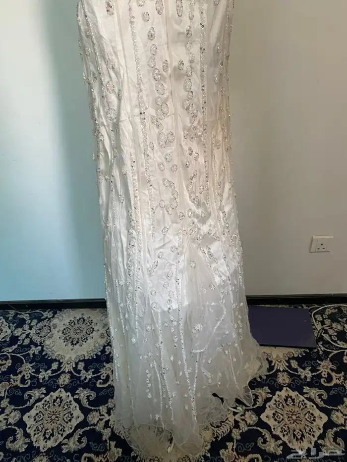 فستان للبيع 0