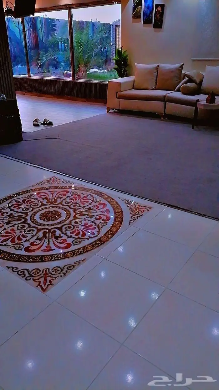 استراحه مع ملعب صايوني حسب الطلب 4