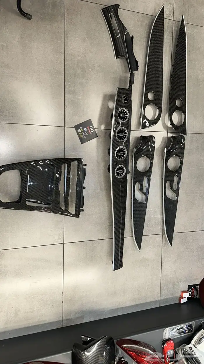 مرسيدس دركسيون لجميع فئات السيارات المرسيديس 12