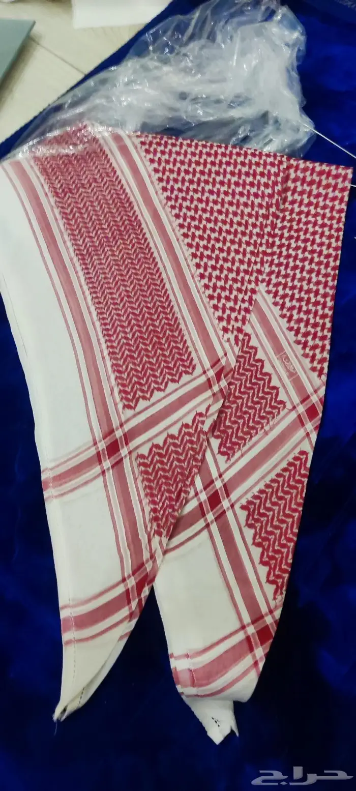 شماغ البسام ماي فير احمر غامق 3