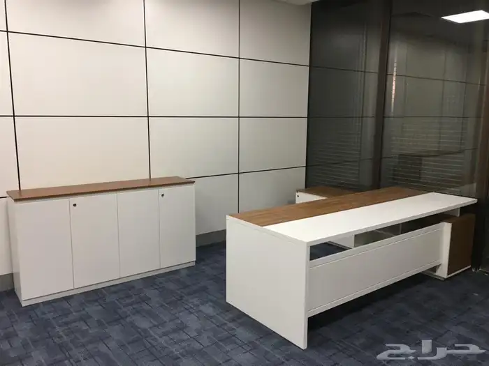 اثاث مكتبي حديث للشركات 15