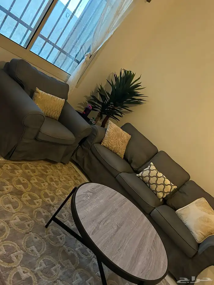 كنب ايكيا ثلاث مقاعد 3