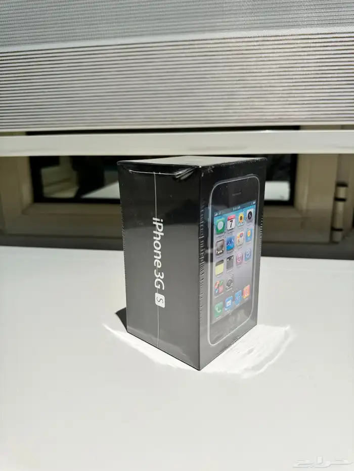 أي فون 3GS (الإصدار الثالث) - جديد لم يفتح 0