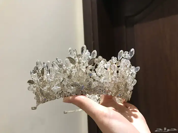 تاج كريستال للبيع 1