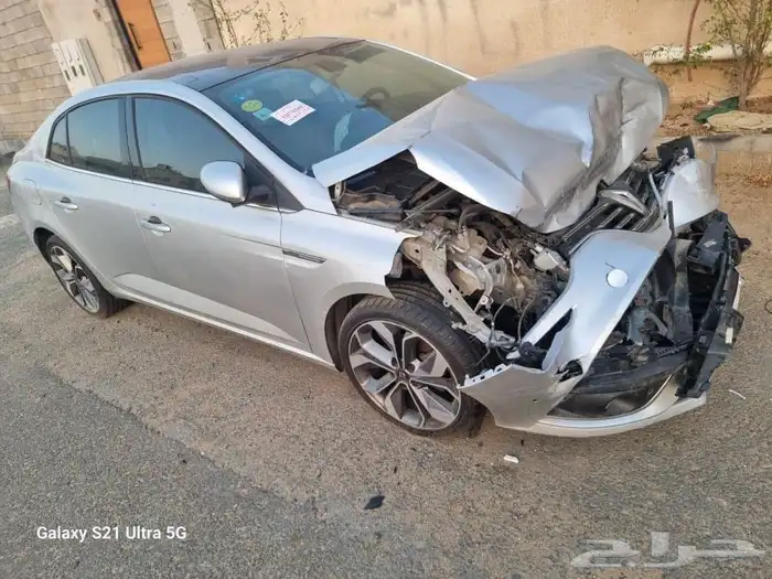 رينو ميغان 2018 0