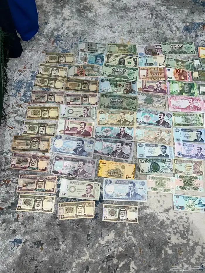 عملات وكتب ومقتنيات اثرية نادرة واصلية Currency books rare 1