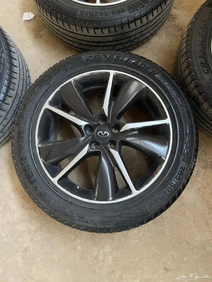 إنفنيتي Qx70 1