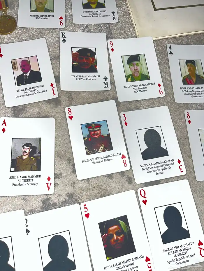 عملات وكتب ومقتنيات اثرية نادرة واصلية Currency books rare 50