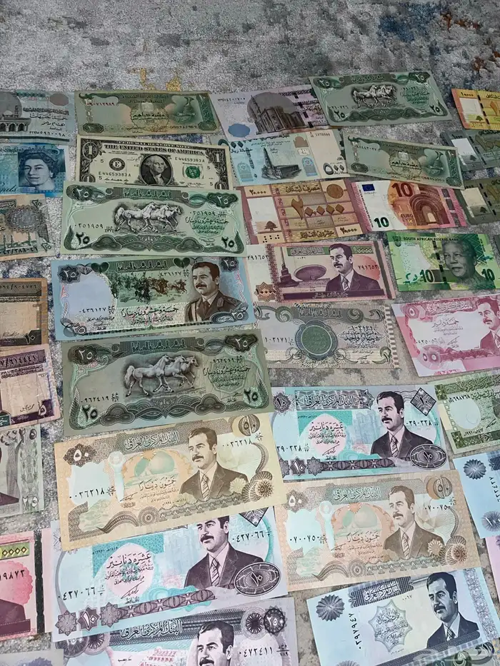 عملات وكتب ومقتنيات اثرية نادرة واصلية Currency books rare 93