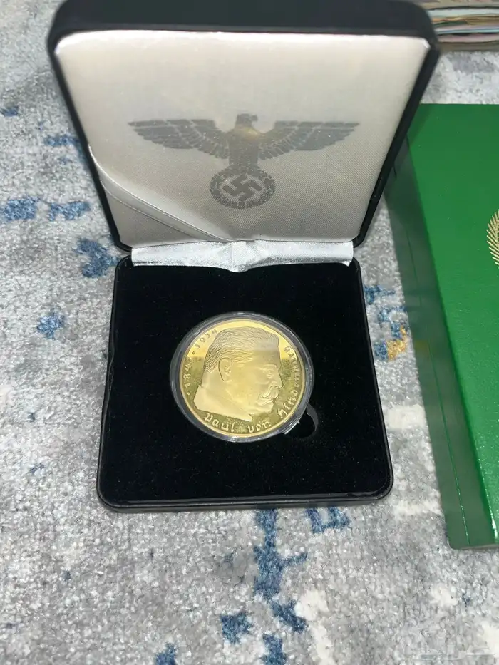 عملات وكتب ومقتنيات اثرية نادرة واصلية Currency books rare 31