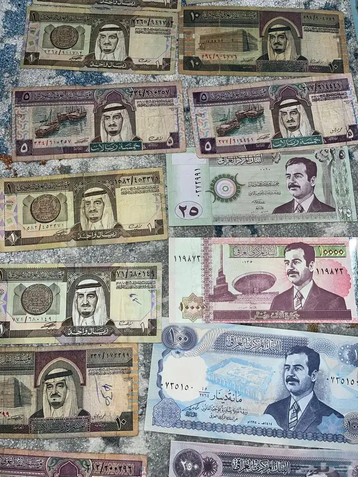عملات وكتب ومقتنيات اثرية نادرة واصلية Currency books rare 8