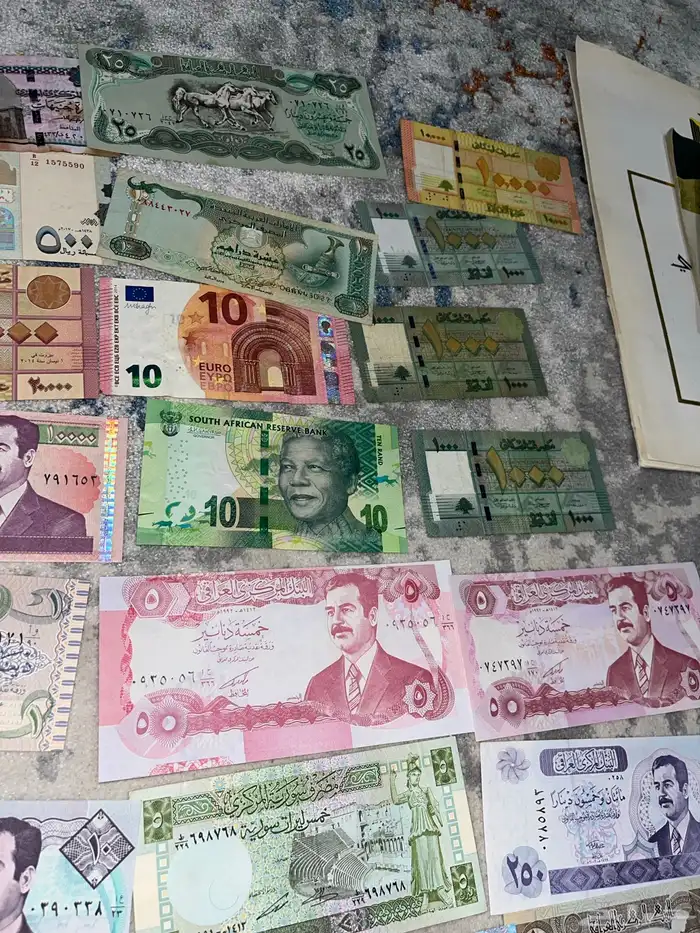 عملات وكتب ومقتنيات اثرية نادرة واصلية Currency books rare 92