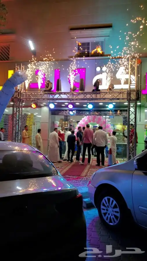 افتتاحات. تراس. سيتي كلر. بيمات. قوس بلون. شاشات. استيج 9