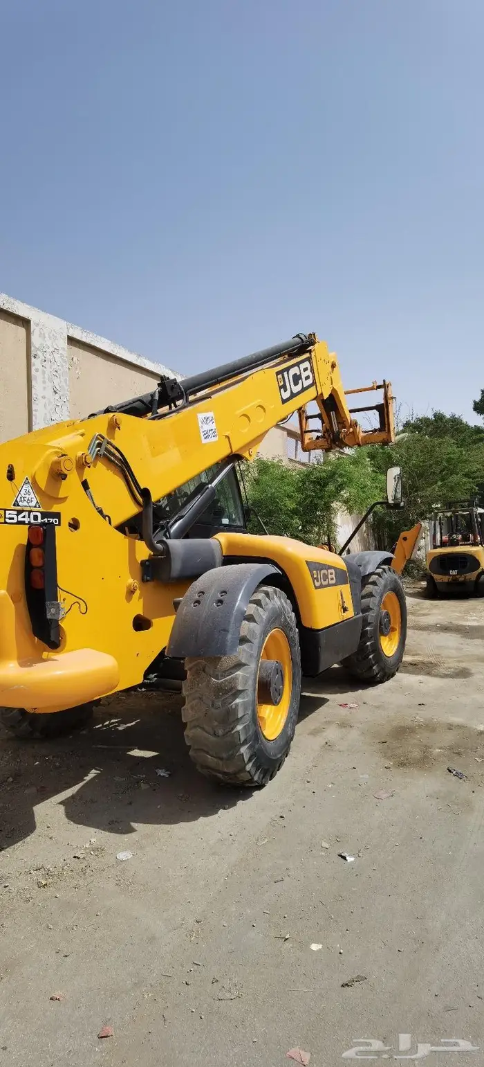 رافعه تلسكوبيه Telehander 2