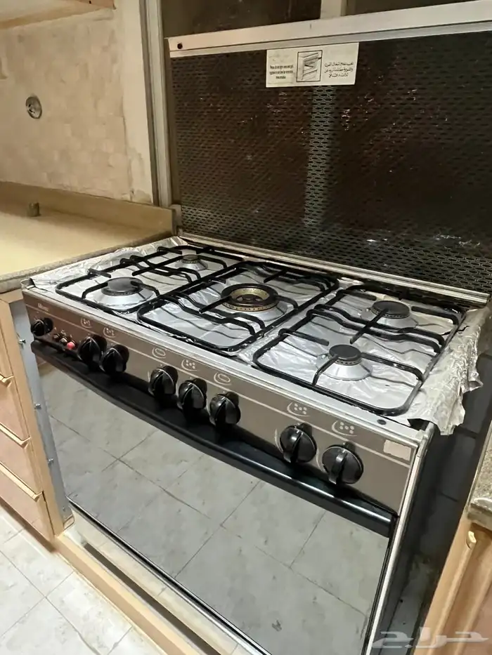 اثاث بحالة ممتازة البيع جملة 16