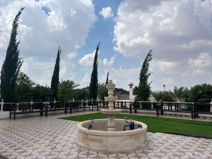 للمناسبات القمة 26