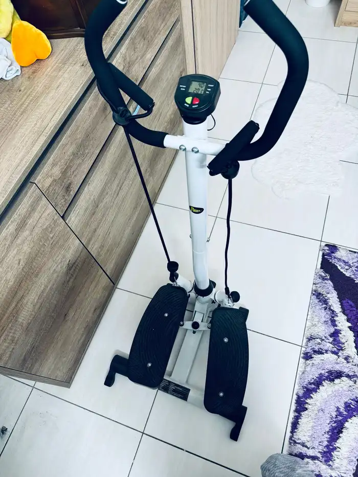 جهاز رياضي ابلبتيكال 0