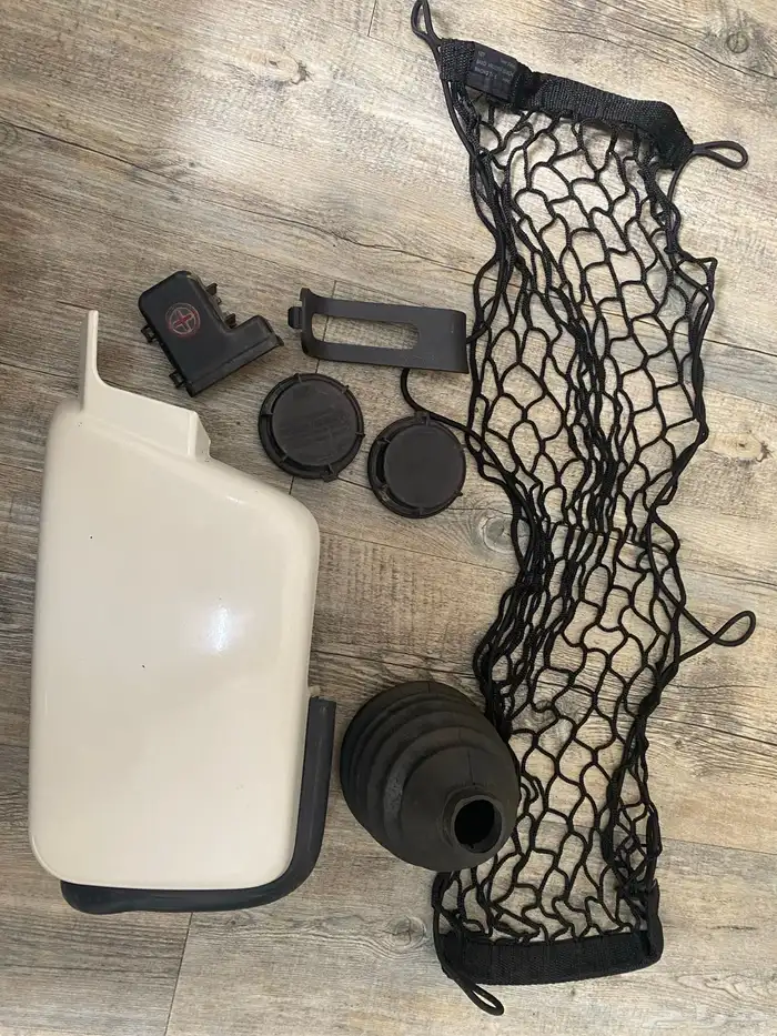 قطع غيار همر H3 2008 0