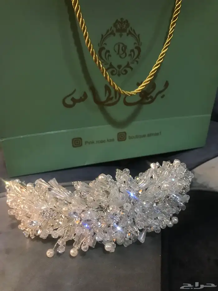 للبيع هيد بيس عرائس 0