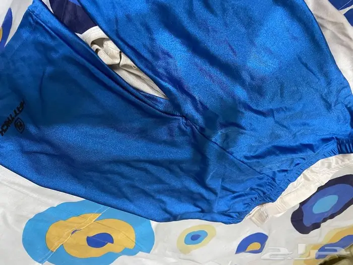ملابس جديدة وهيلا هوب للبيع القطعه بخمسه 23