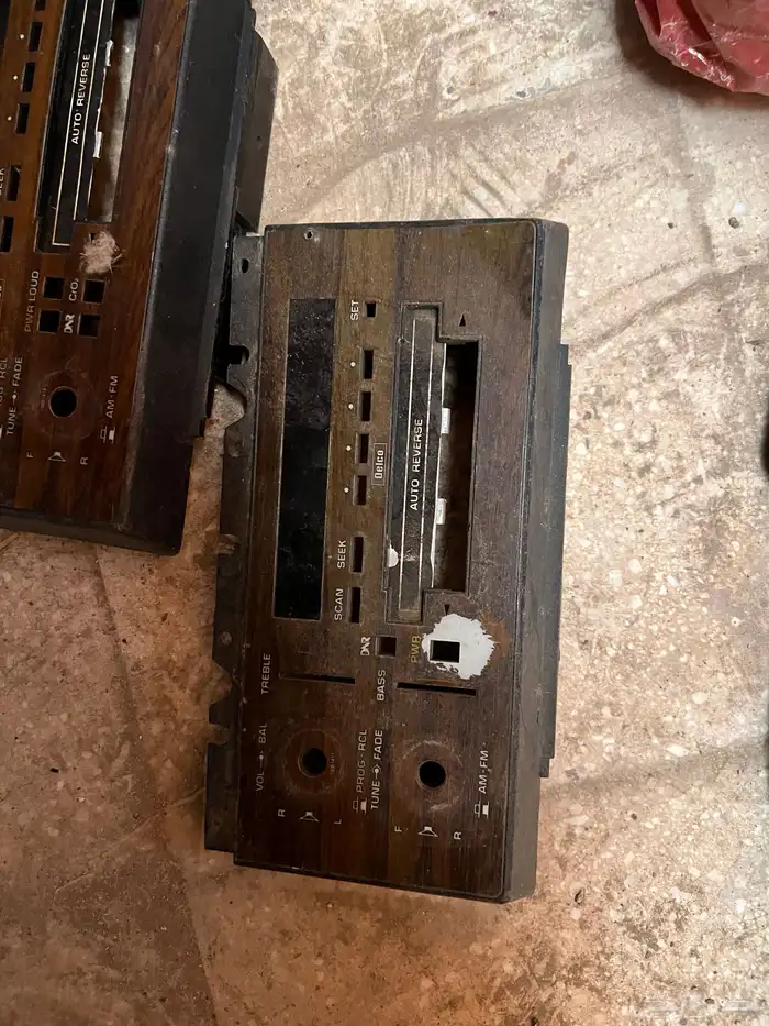 قطع كابرس قديم و ديكورات 1