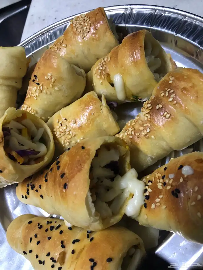 فطاير ومعجنات وسمبوسه وسينابون باجود المكونات والذ طعم 14