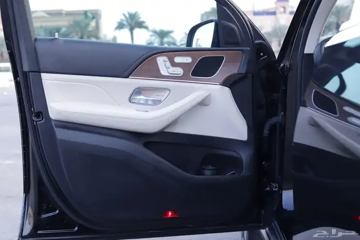 مرسيدس GLE .. طلبيه (( تم البيع )) 24