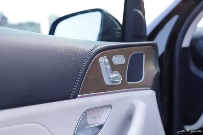 مرسيدس GLE .. طلبيه (( تم البيع )) 28