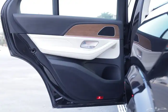 مرسيدس GLE .. طلبيه (( تم البيع )) 45