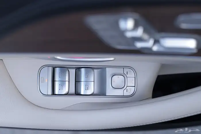 مرسيدس GLE .. طلبيه (( تم البيع )) 32