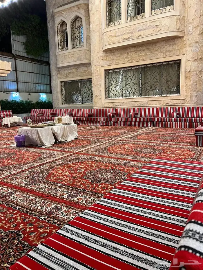 جلسات ومفارش وكراسي خيم وحفلات شي فاخر ومميز للإيجار 8