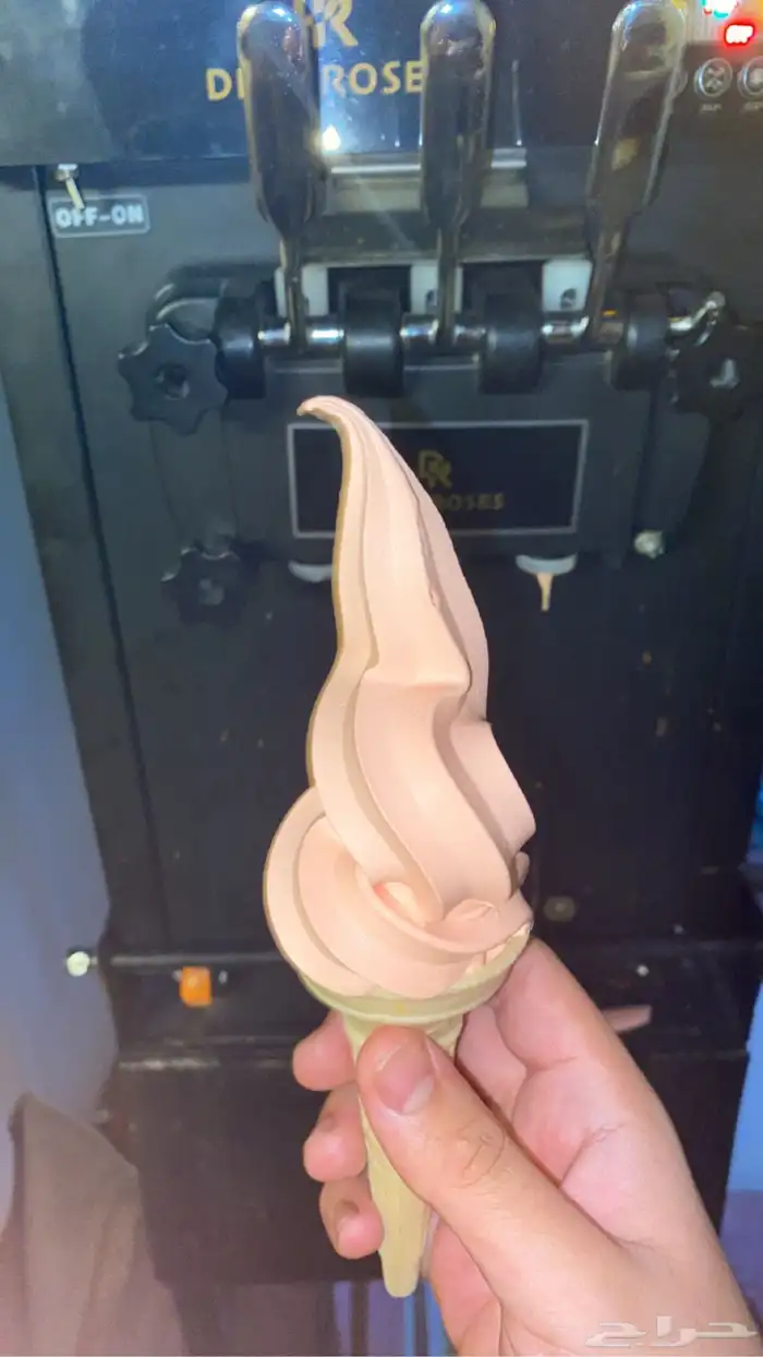 اله ايسكريم للاجار 0