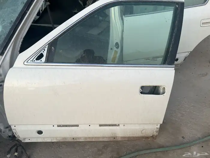قطع غيار لكزس 400 موديل 2000 10