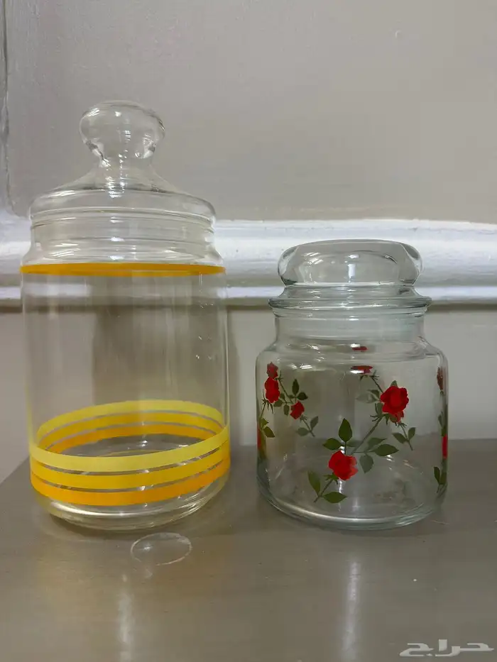 علب فاضيه وعلب رشوش و مشاط 0