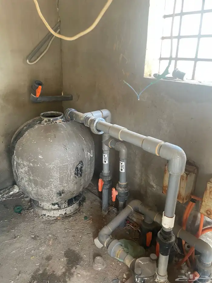 مهندس مسابح مواد مسابح 0