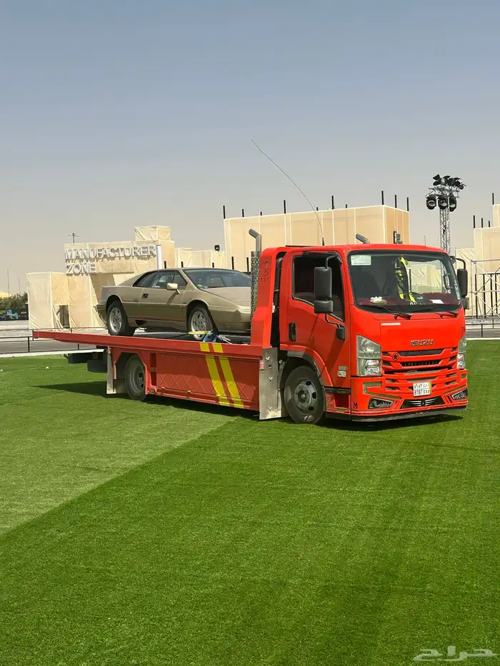 سطحه هيدروليك نقل السيارات المتعطله 0