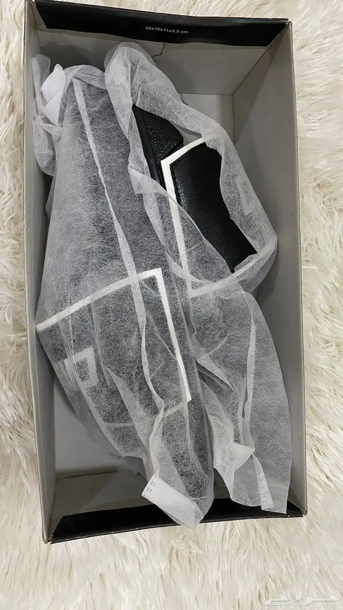 حذاء للبيع 1