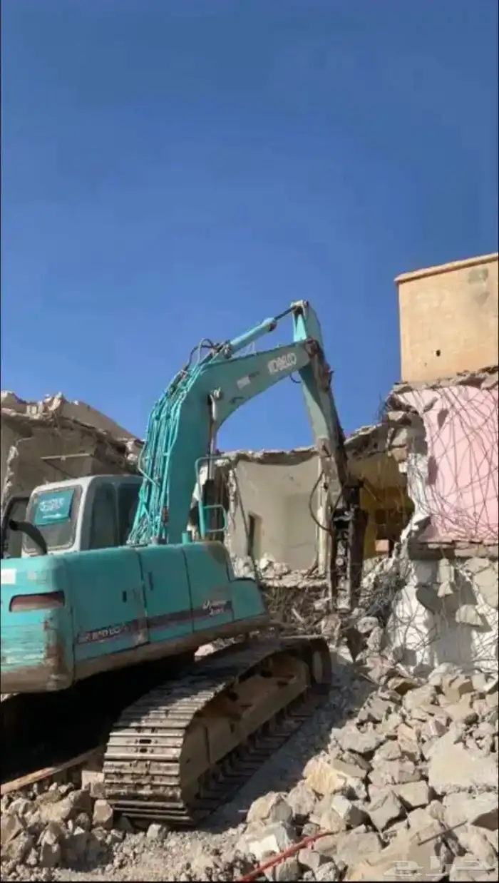 معدات ثقيلة بوكلينات لعمال الهدم و الحفريات 14