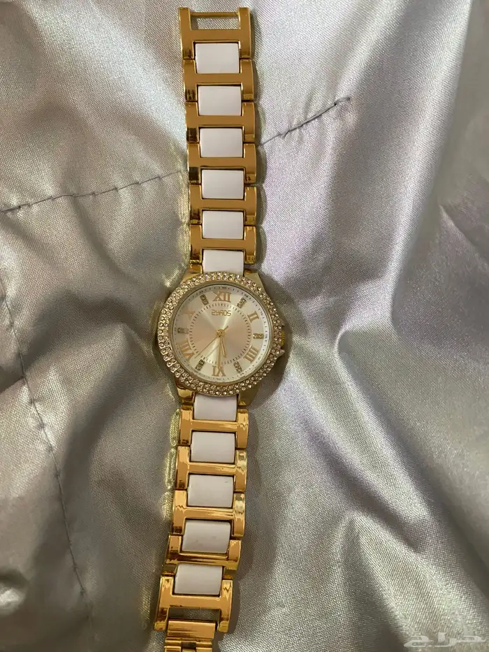 ساعات و اكسسوار و المزيد . 10