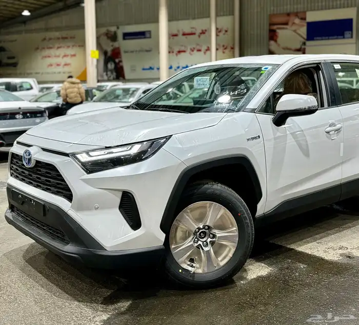 تويوتا راف فور LE - HEV هايبرد موديل 2024 سعودي 1