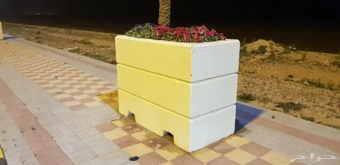 جميع الحواجز الخرسانة قواعد أعمدة إنارة مناهل 13