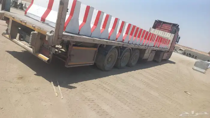 جميع الحواجز الخرسانة قواعد أعمدة إنارة مناهل 1