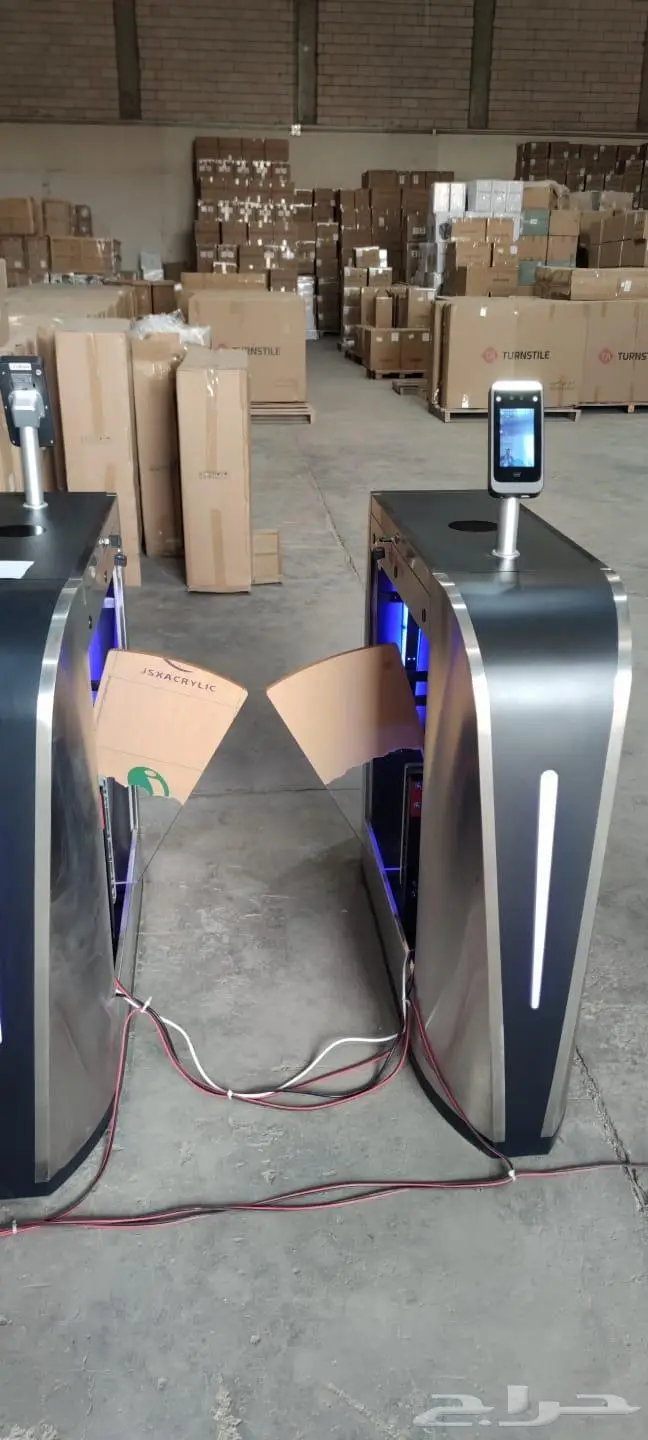 بوابة افراد بوابة ترنستيل بوابة زجاج flap swing بوابة افراد 0