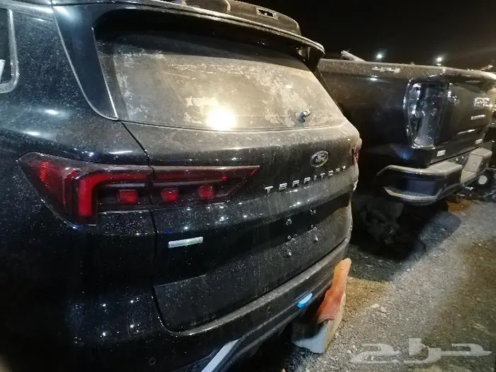 قطع غيار تشليح سيارات 1