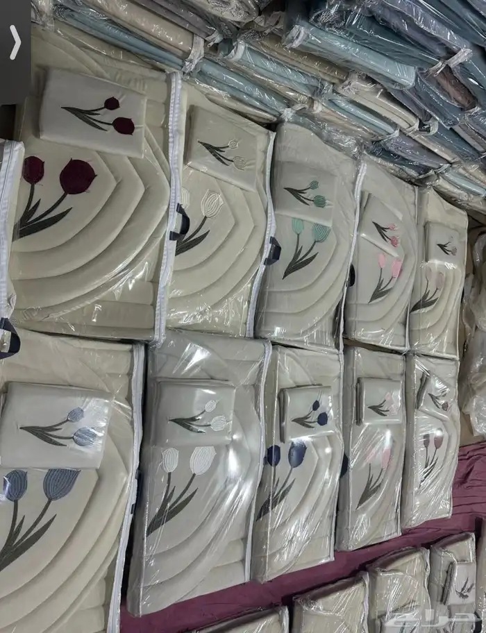 سجاد صلاه اسفنج مبطن واجلة صلاه   اطقم كبار واطفال 1