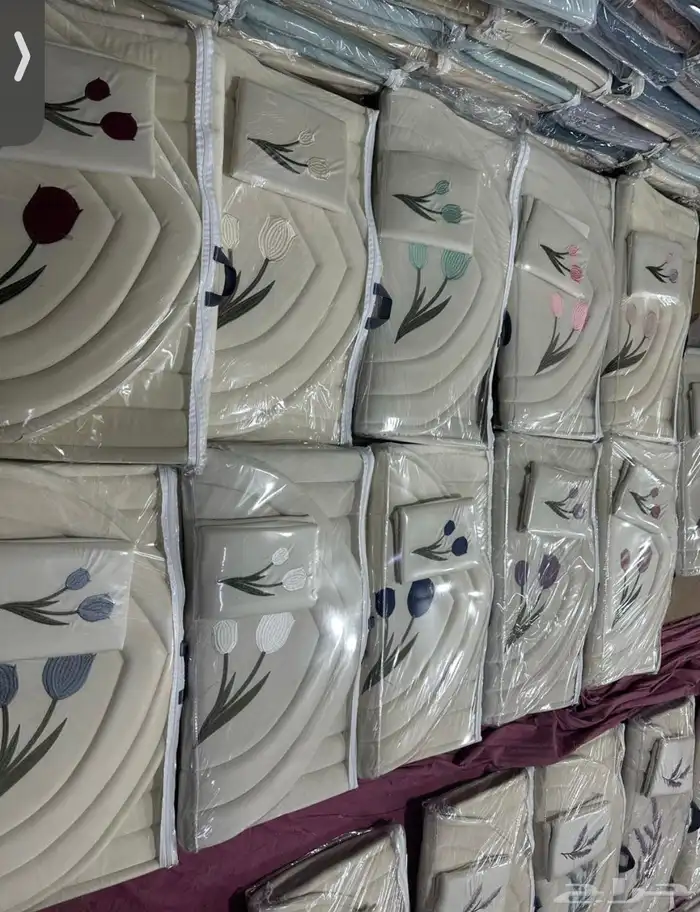 سجاد صلاه اسفنج مبطن واجلة صلاه   اطقم كبار واطفال 2