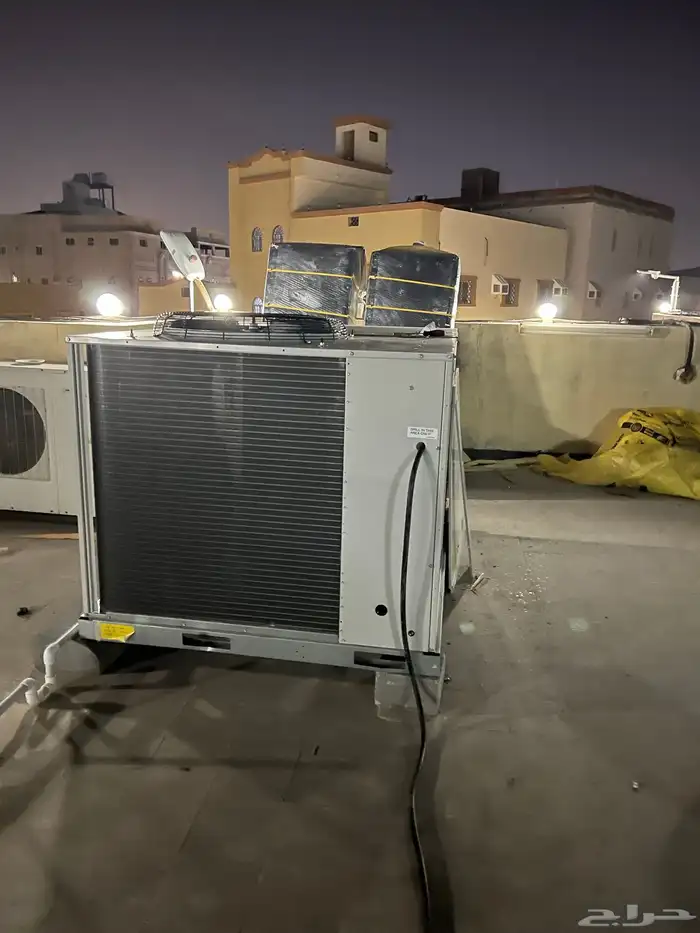 دكت مكيفات مركزية واعمال الكلادينج 8