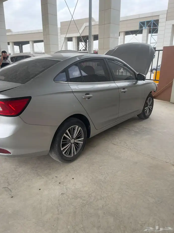 قطع غيار صيني باأقل الأسعار مع تركيب وضمان وشحن أم جي 5 0