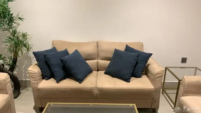 طقم كنب 500 ريال حي البحر كورنيش الراكه 0